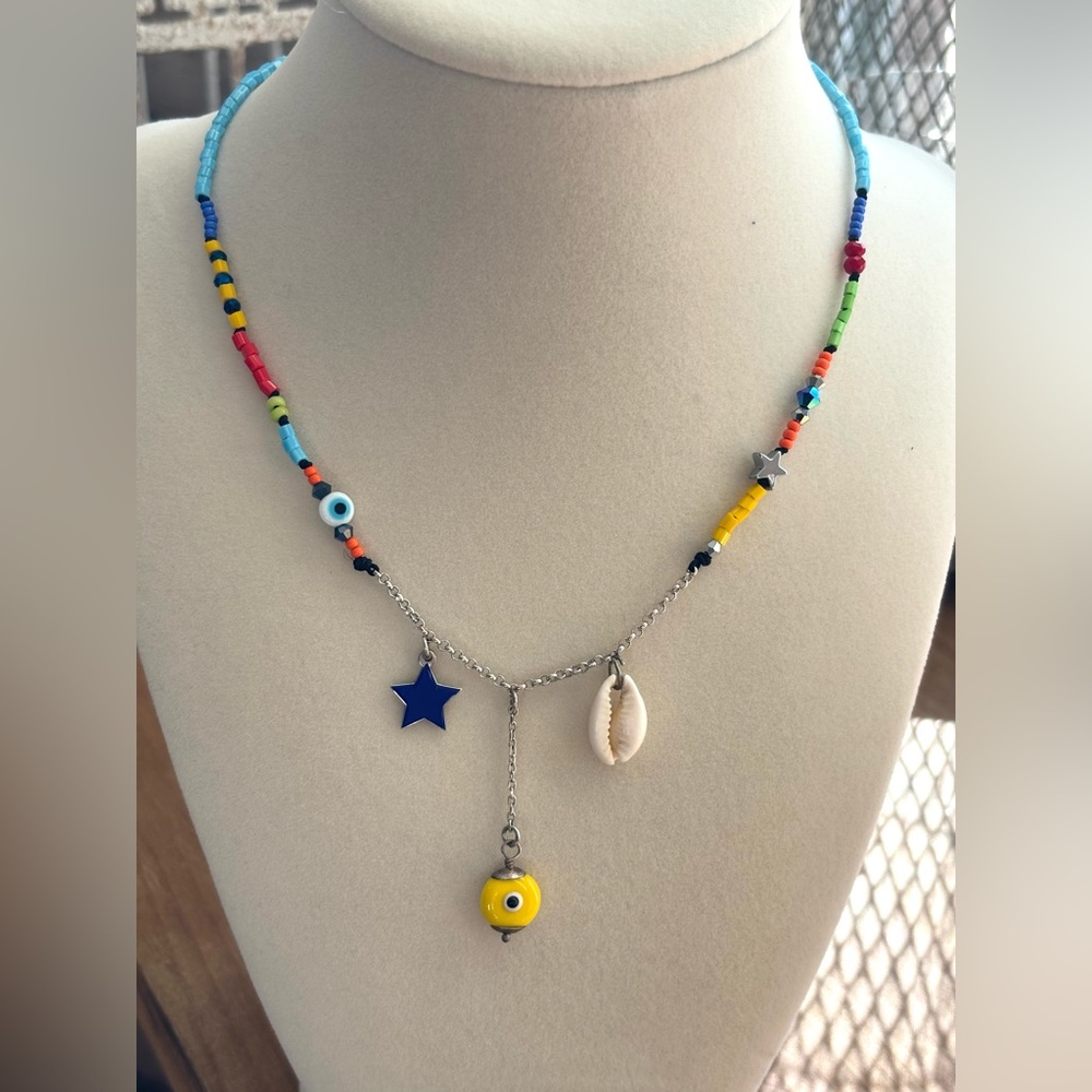 Handmade piece. Triple pendant colorful necklace for women or teens.